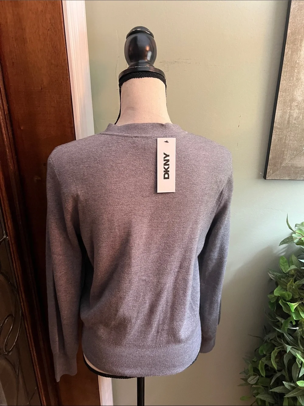 DKNY Light Gray Button-Front Knit Cardigan